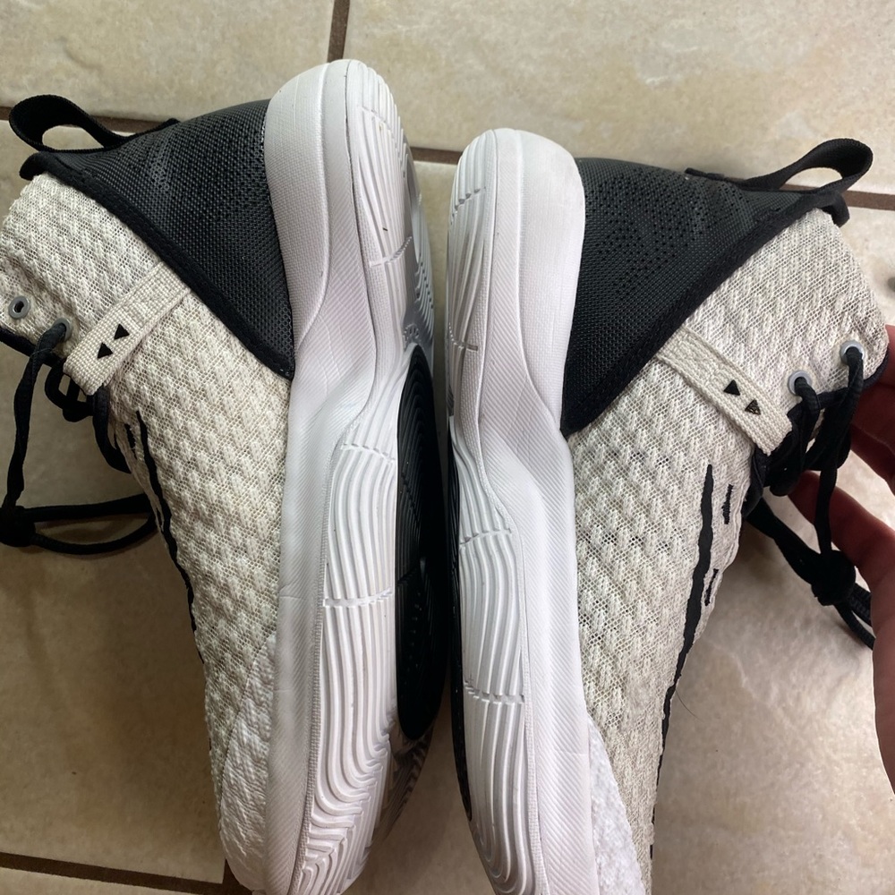 Nike Zoom Rize TB Team Basketball Shoes White Black BQ5468-100 Mens Size 7 - Picture 8 of 9